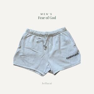 Fear of God | VTG Fade Essentials Cream Thrashed Sweatshirts Unisex Size Medium